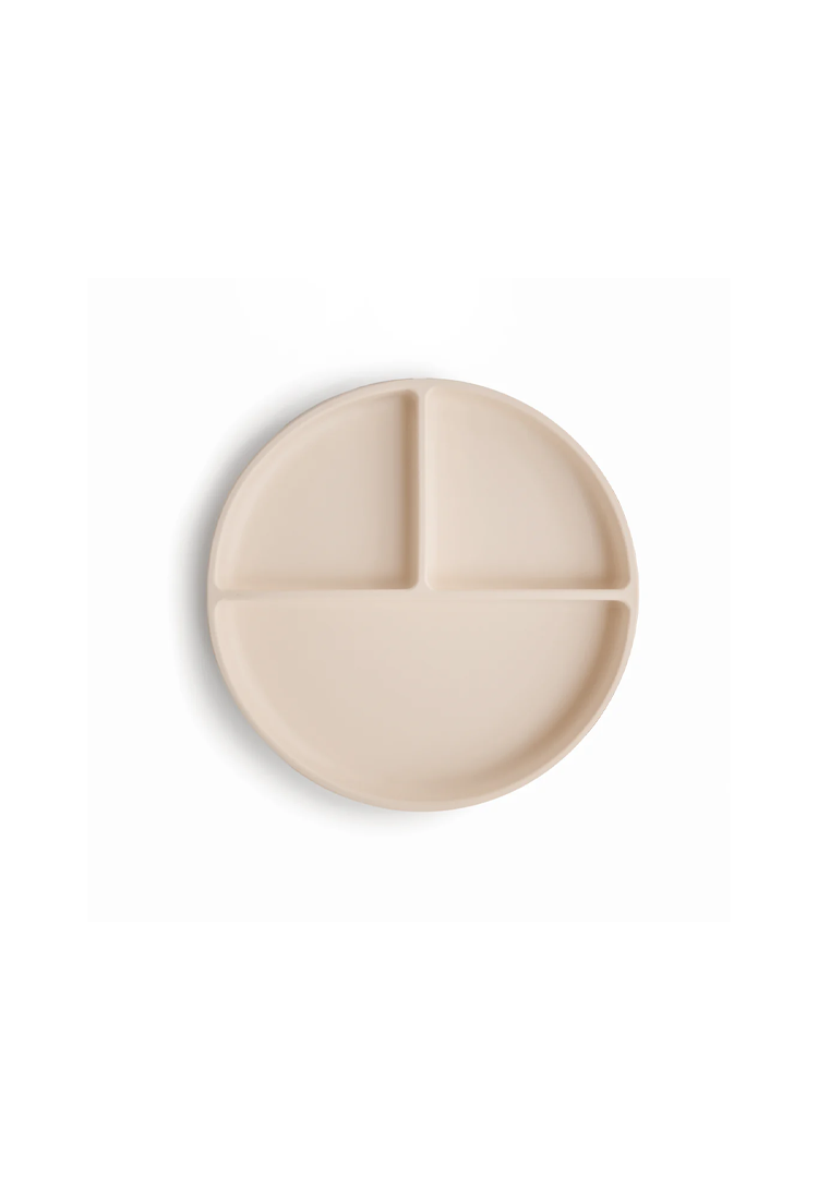 Assiette à ventouse en silicone Mushie, sable mouvant