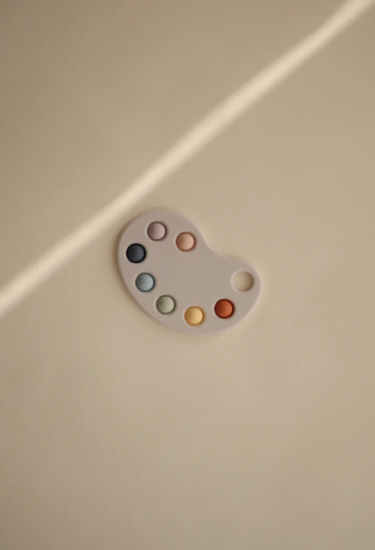 Jouet presse à palette de peinture Mushie