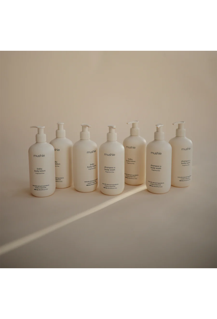 Shampoing et gel douche pour bébé Mushie, sans parfum