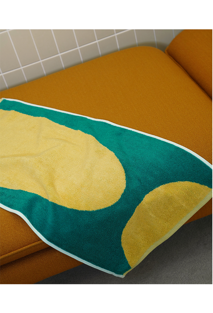 Serviette Keengenera Dawn, à venir