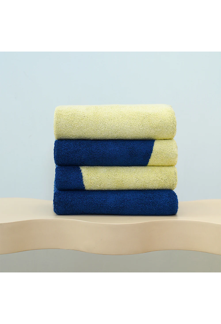Serviette Keengenera Dawn, Ouverture