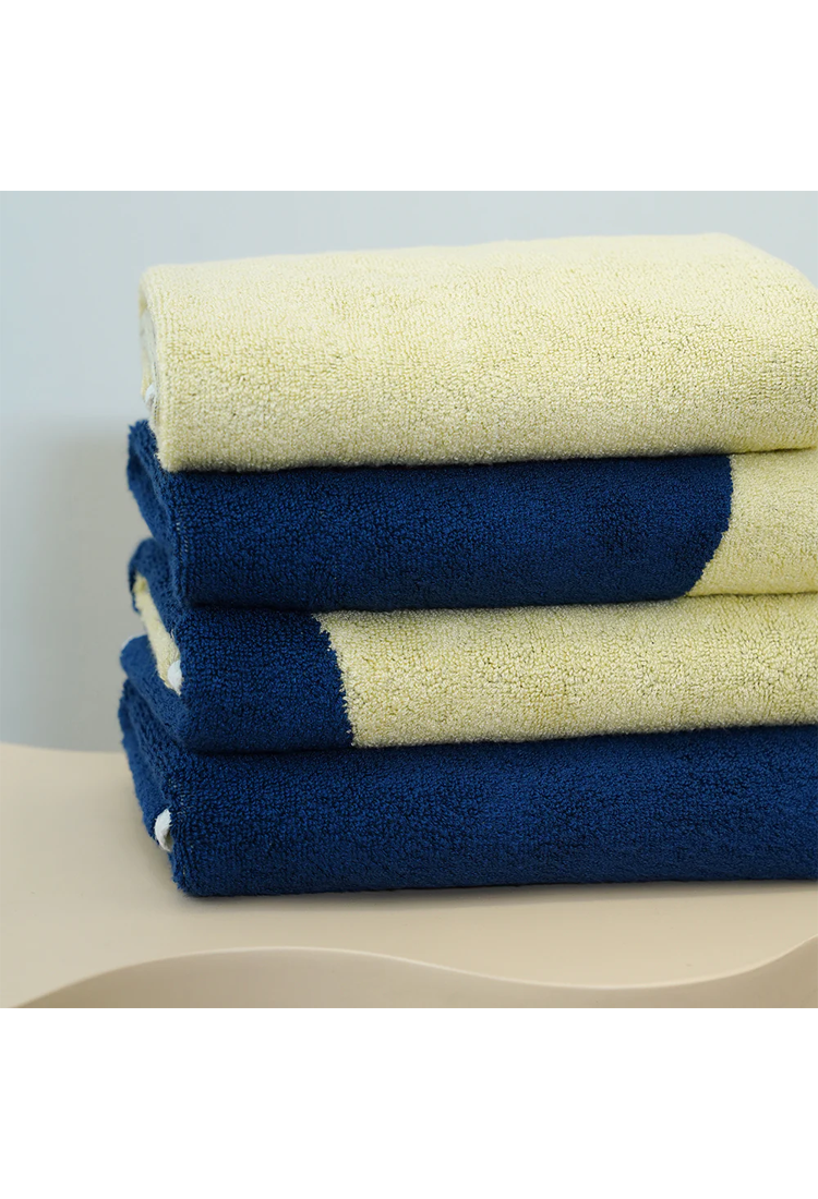 Serviette Keengenera Dawn, Ouverture