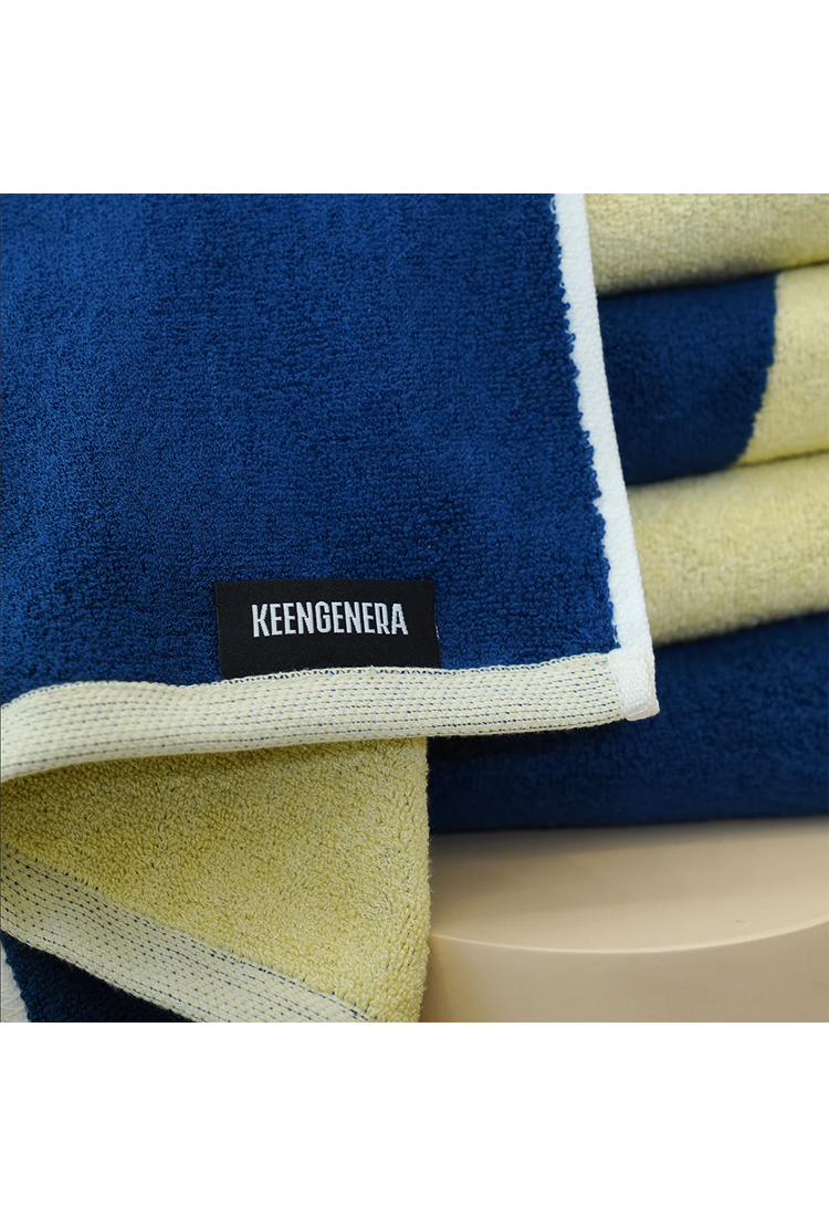 Serviette Keengenera Dawn, Ouverture