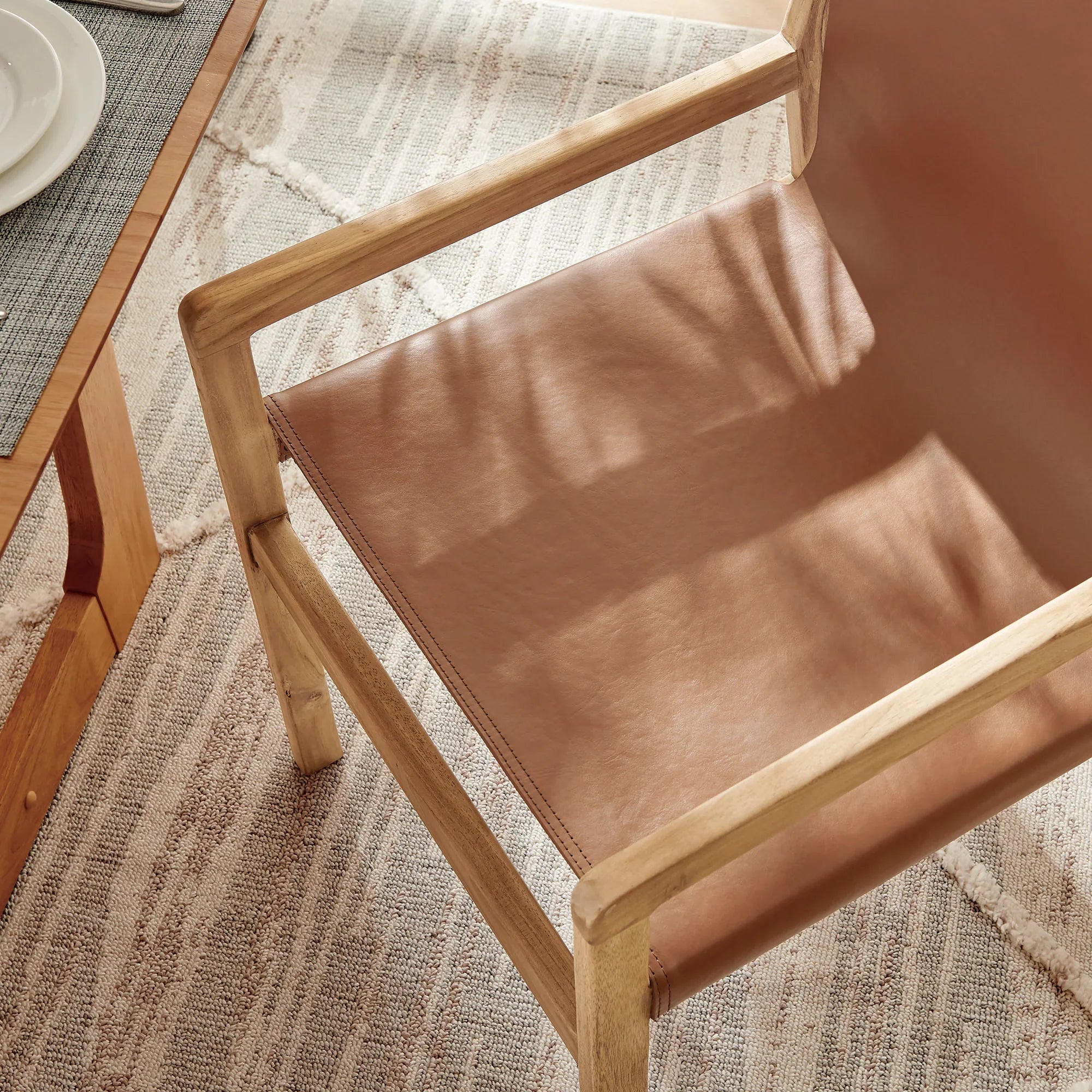 Chaise de salle à manger en cuir Sono couleur châtain