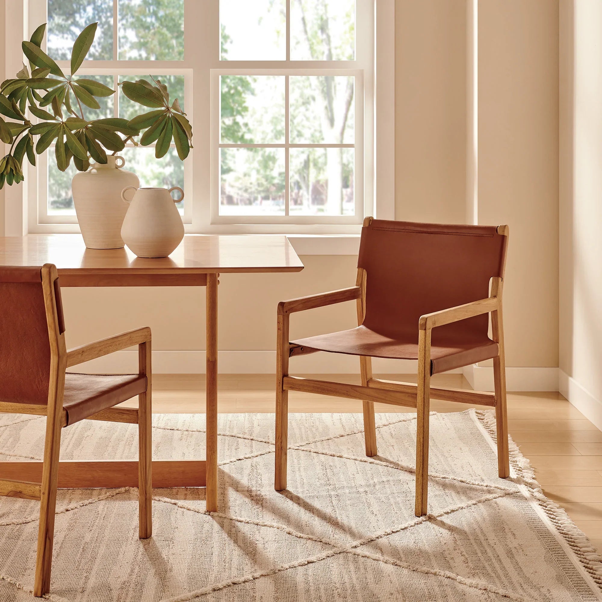 Chaise de salle à manger en cuir Sono couleur châtain