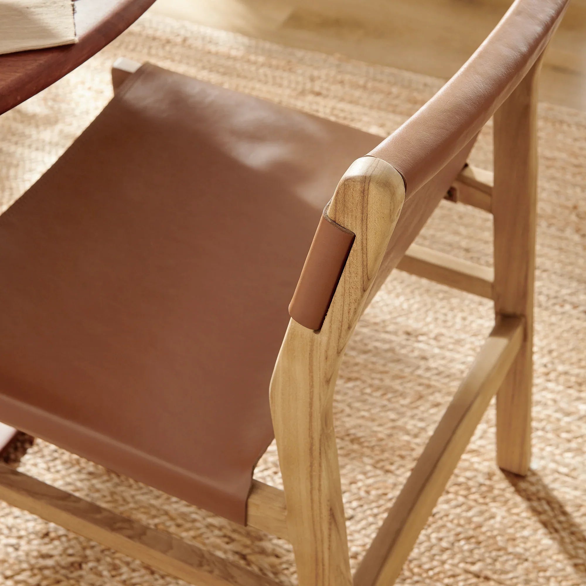 Chaise de salle à manger en cuir Sono, couleur châtain