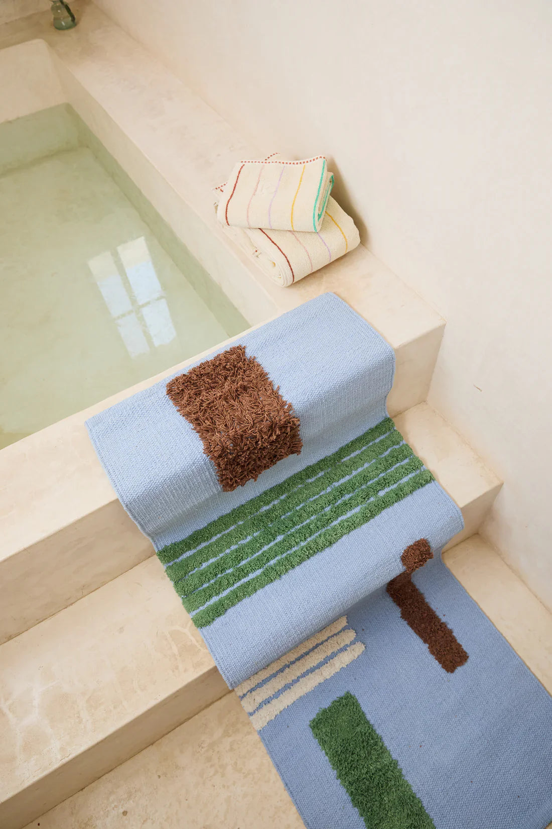 Tapis Quiet Town Reyes, Atlantique